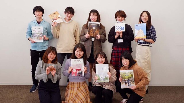本学学生広報チームと成蹊大学生広報委員会メンバーの集合写真