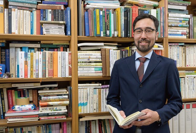 石田慎一郎 教授