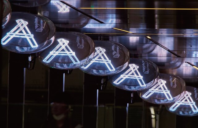 3D Phantom®に投影された「SHIBUYA」のアルファベット