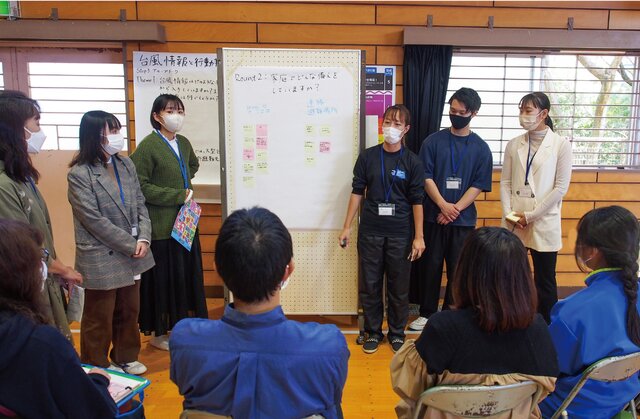 地域住民と学生のワークショップ